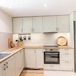 Mounouria House *