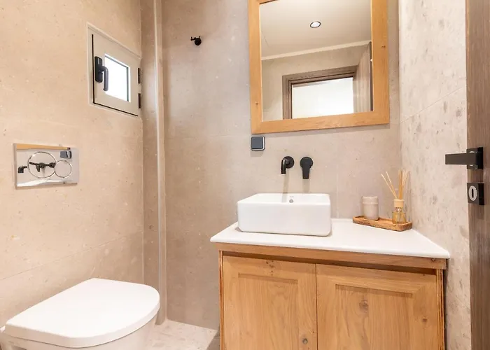 بيت للعطل Mounouria House